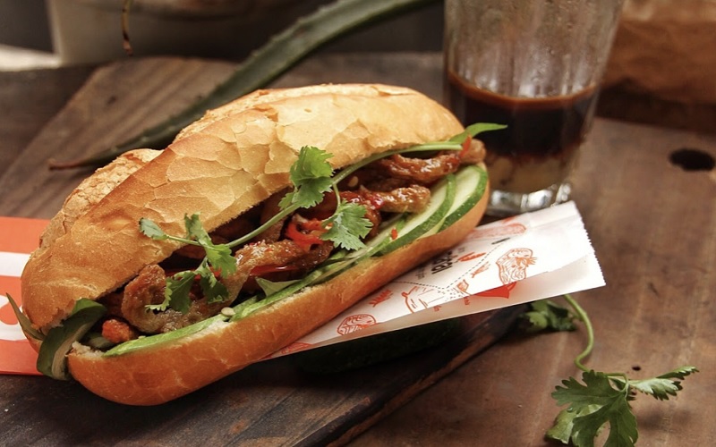 Nằm mơ thấy bánh mì đánh số mấy